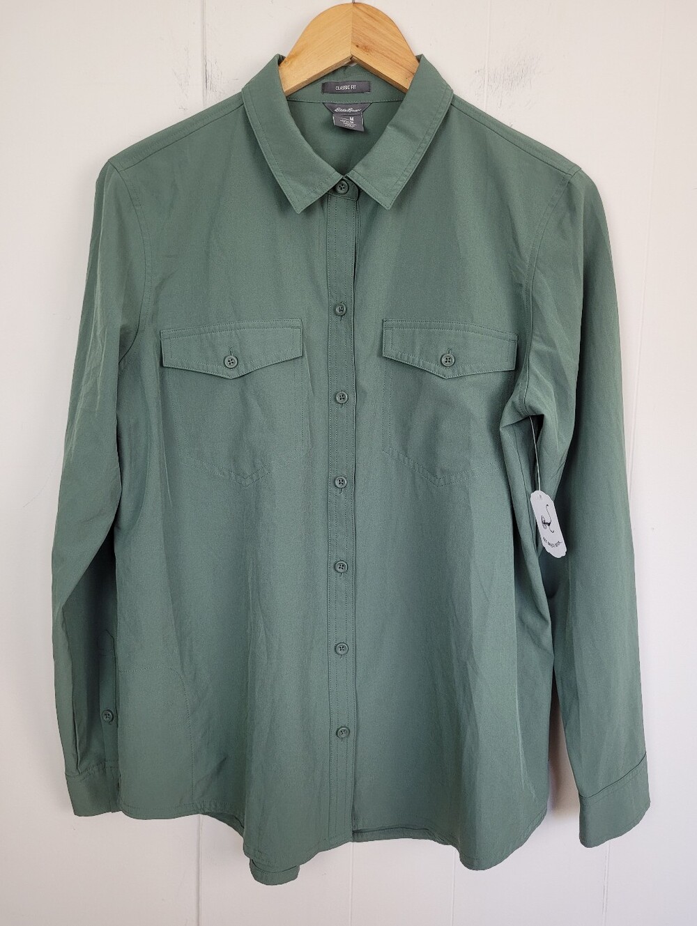 Eddie Bauer Green Departure Long Sleeve Shirt Women’s Medium